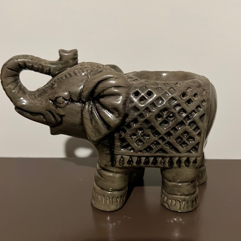 Elephant Candle Holder